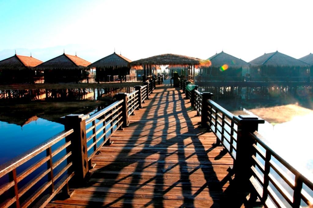 Sky Lake Inle Resort Inle Lake Exteriör bild